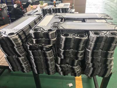 板式換熱器板片腐蝕很容易，這些工況介質(zhì)都存在潛在隱患